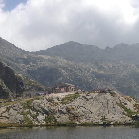 RIFUGIO MONT MARS